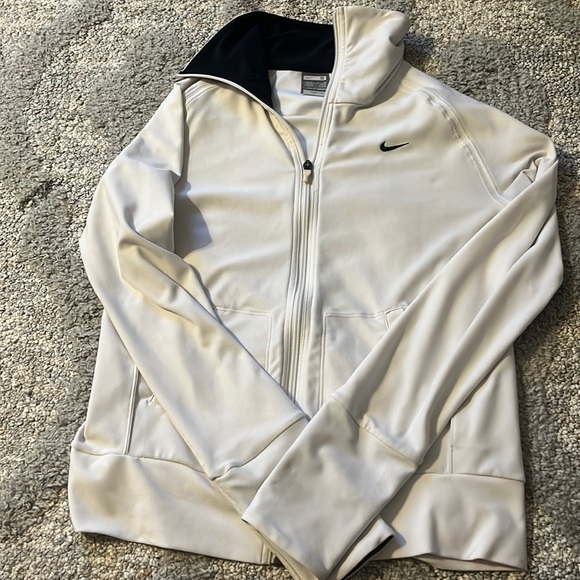 Nike FIT DRY white zip up - Picture 1 of 3